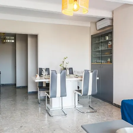 Апартаменты 85m With Loggia Near The Sea *